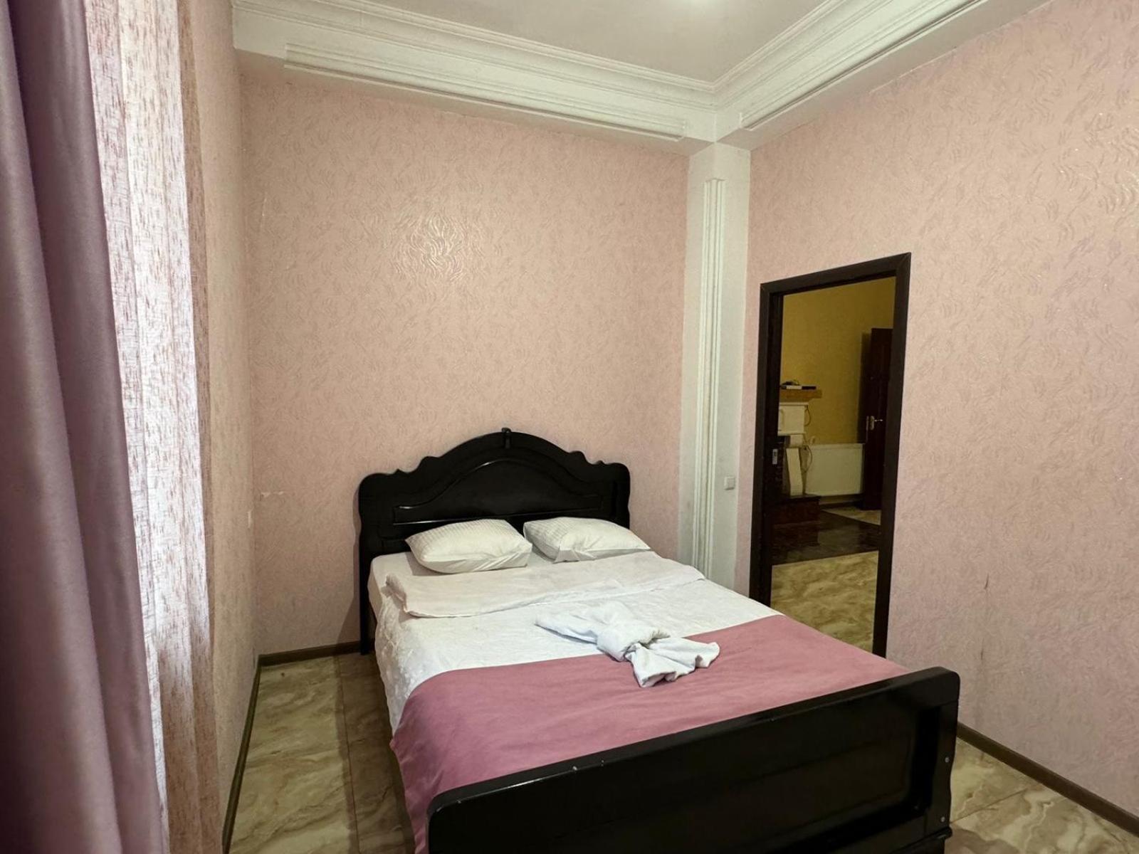 Benene'S Apartments Tbilisi Exterior photo